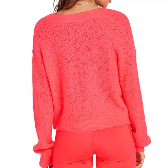 NWOT Volcom Cardigan Beach Sweater Electric Coral Size Medium - Picture 16 of 16